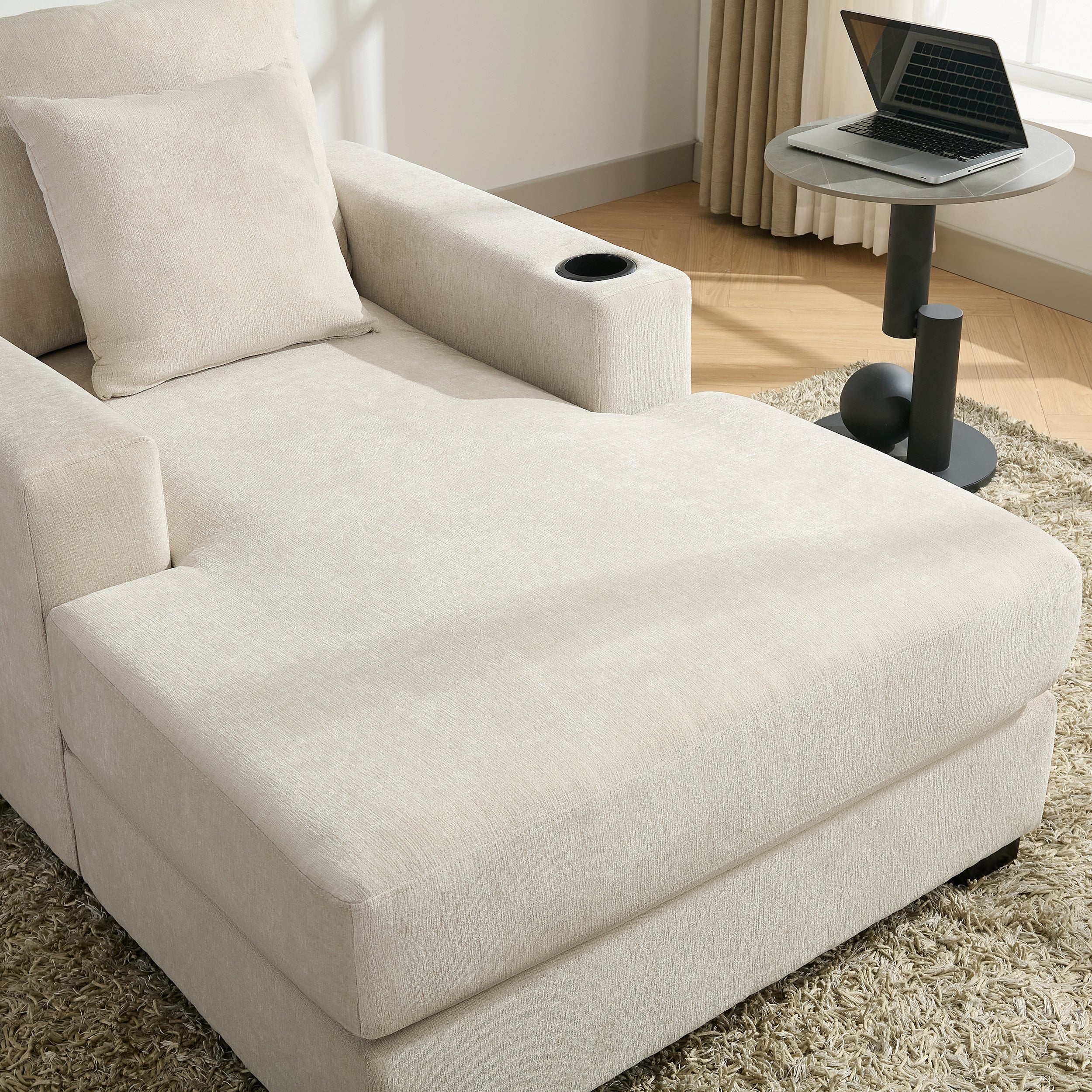 Oversized Chaise Lounger – Cream
